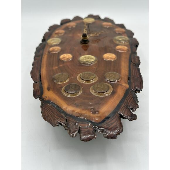 VTG Wooden Clock With Bicentennial Quarters 1976 Coins - Picture 2 of 16